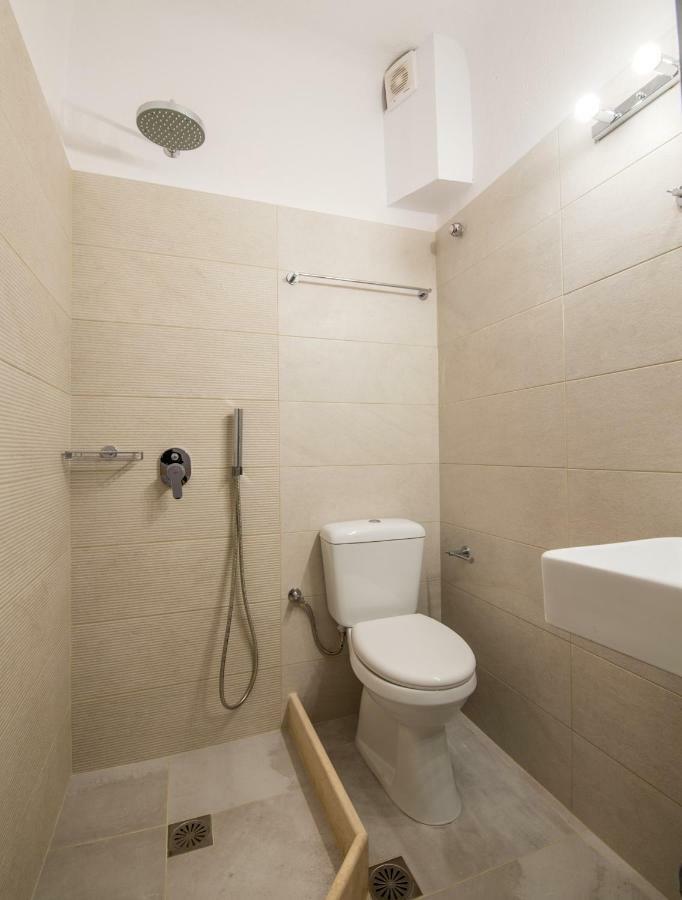 Orpheas Rooms Mykonos Town Екстер'єр фото